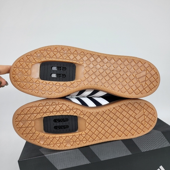 New adidas Velosamba Leather Men's Cycling Shoes Size 13 - Picture 7 of 8